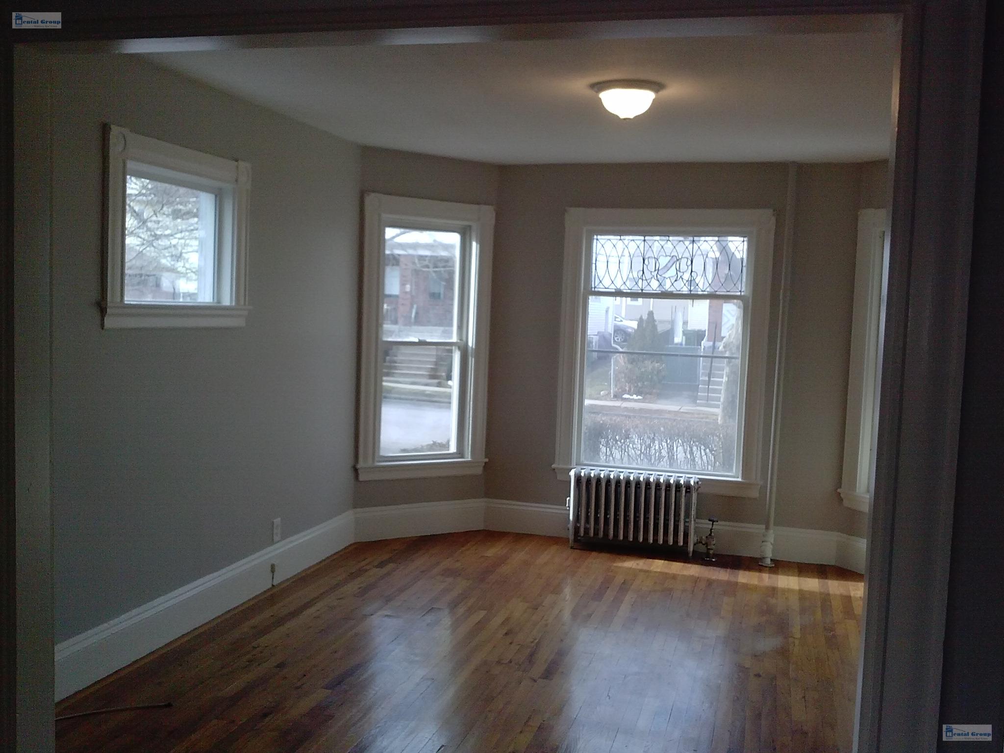 70 Dexter Ave, Mount Auburn (Watertown)