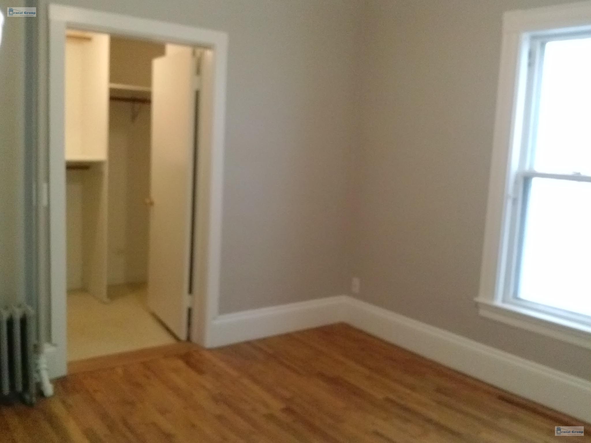 70 Dexter Ave, Mount Auburn (Watertown)