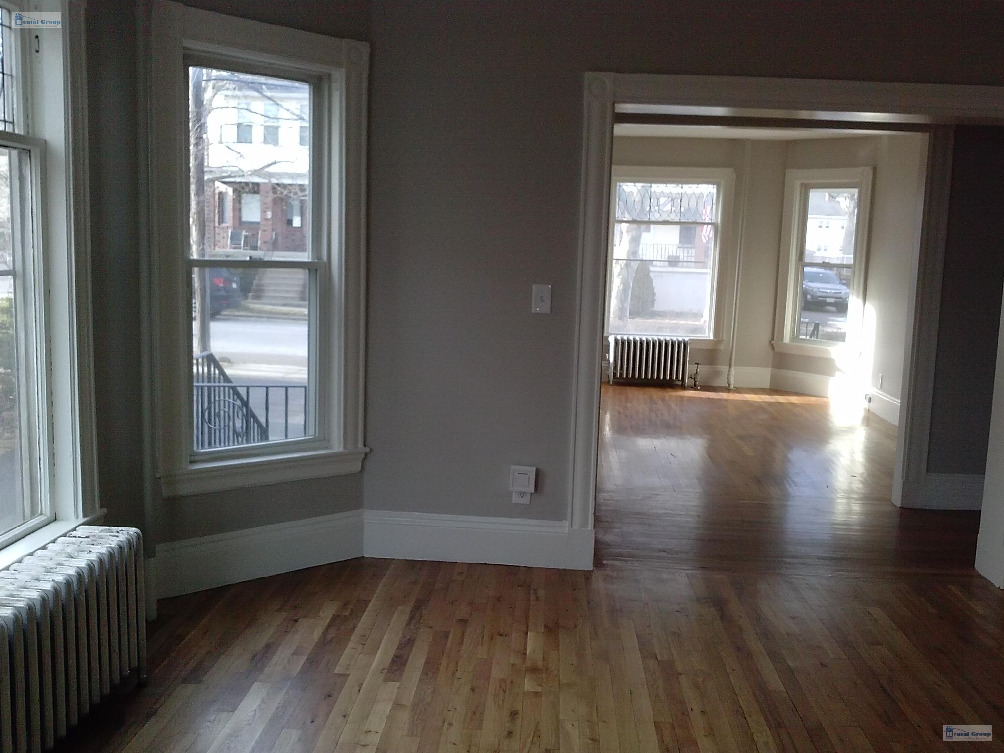 70 Dexter Ave, Mount Auburn (Watertown)