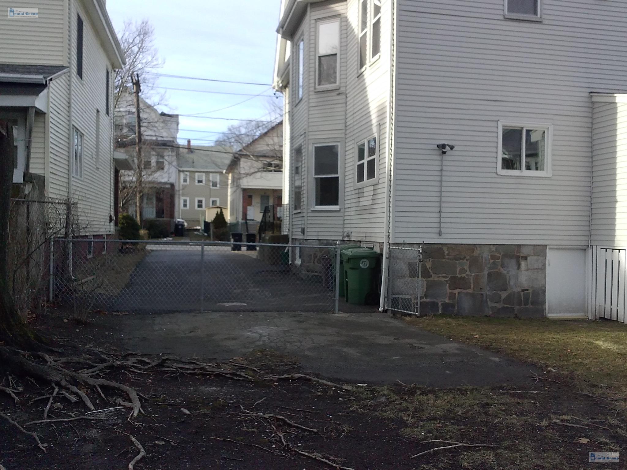 70 Dexter Ave, Mount Auburn (Watertown)