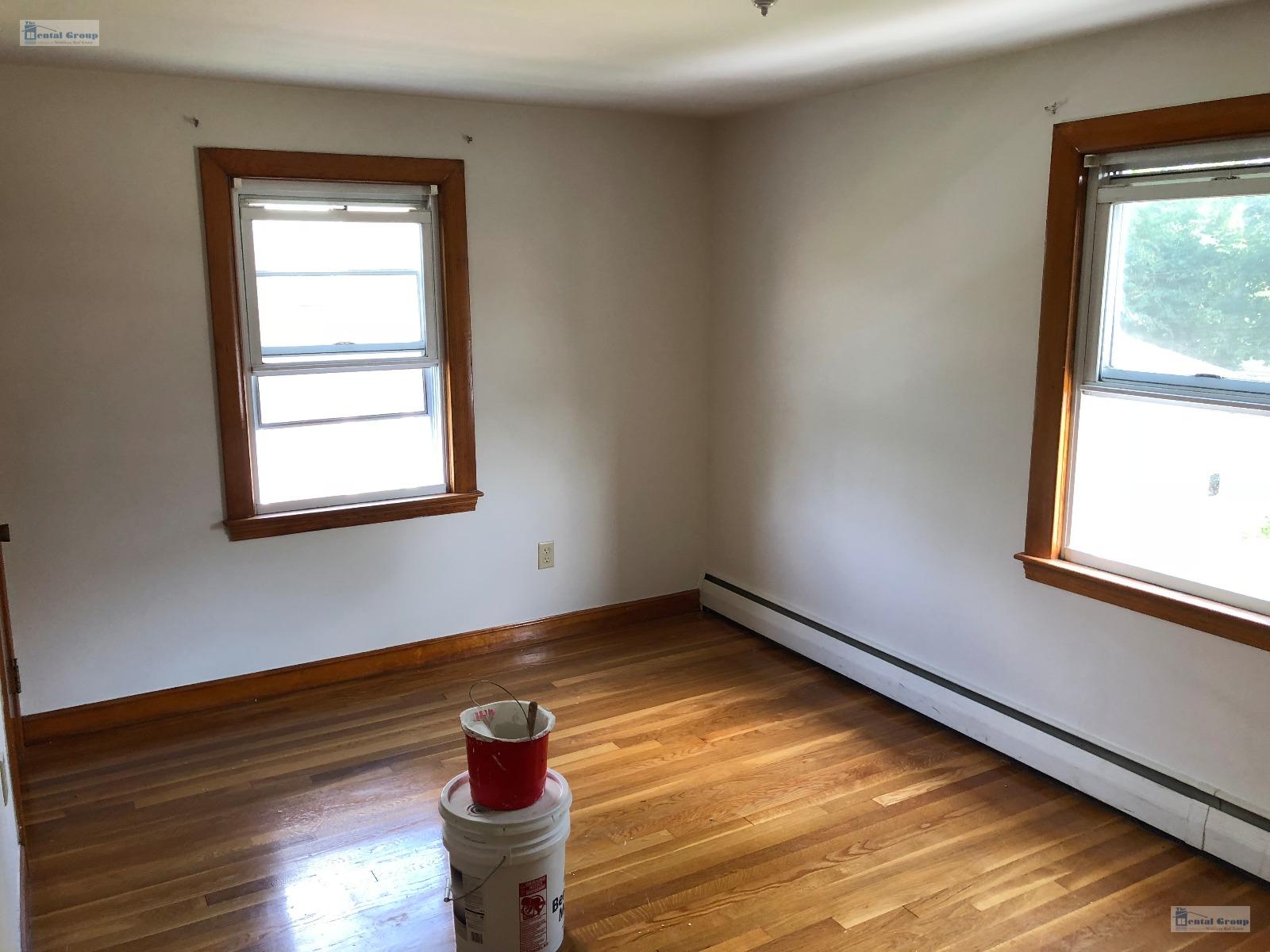 1 Tyler Ave, Medford