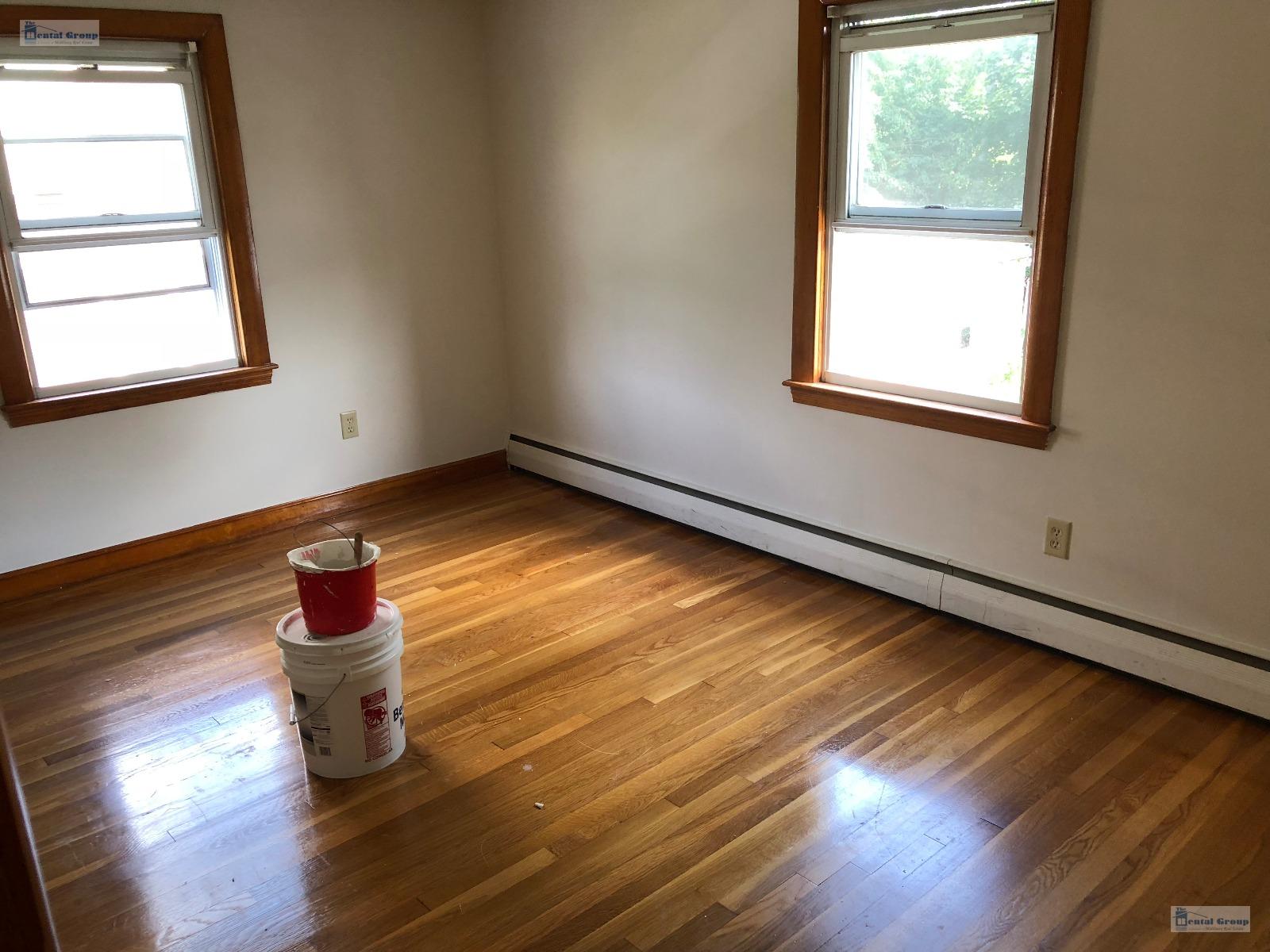 1 Tyler Ave, Medford