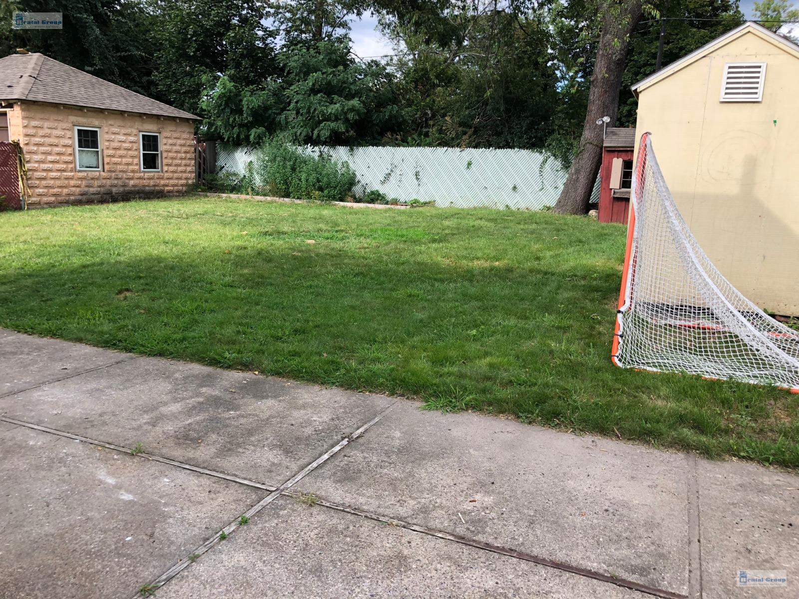 1 Tyler Ave, Medford