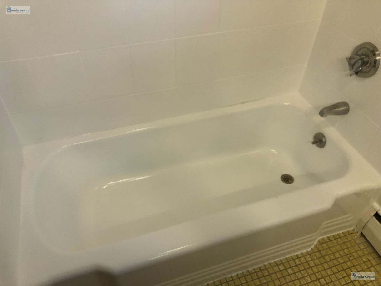 1 Tyler Ave, Medford