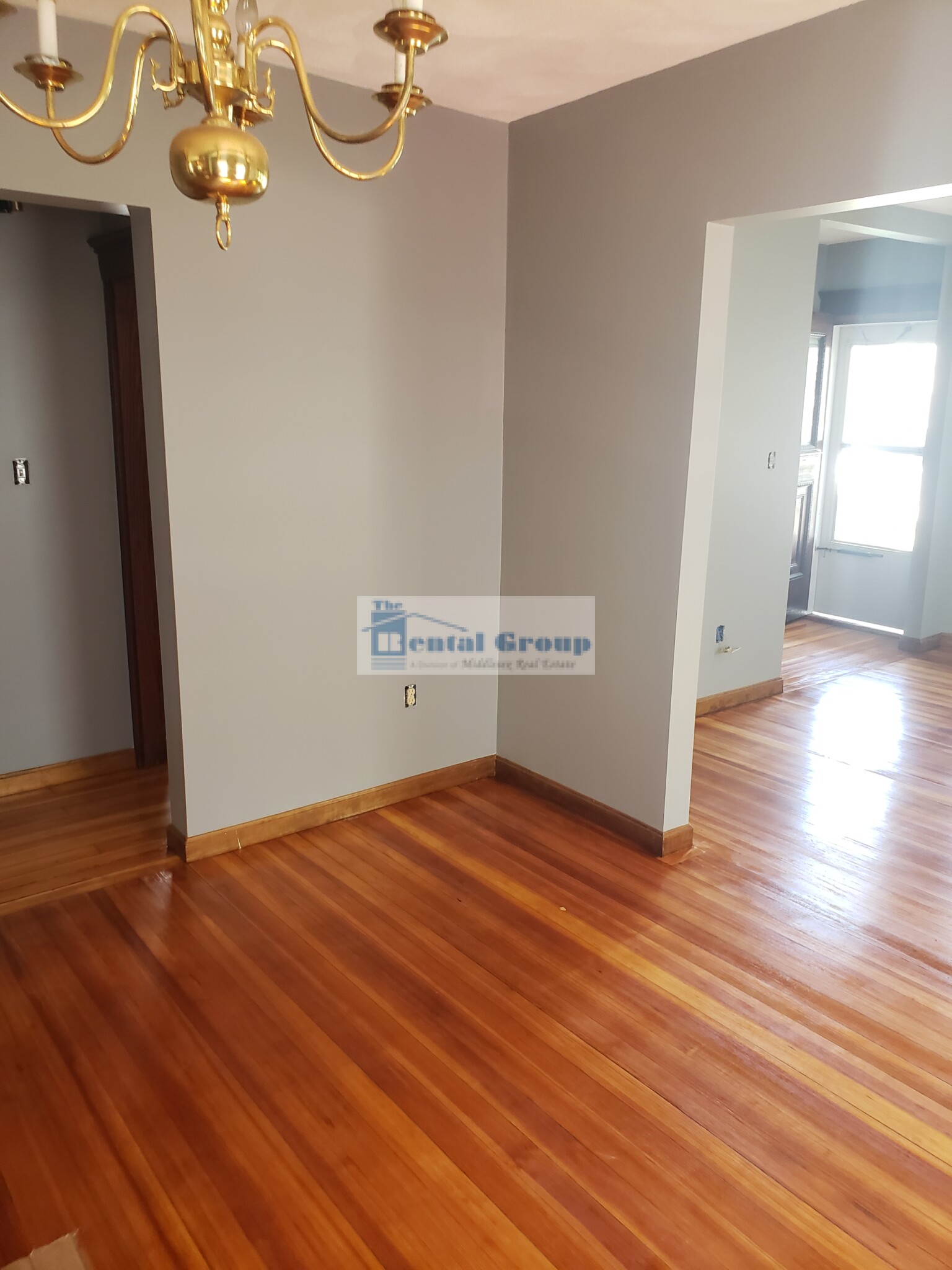 37 Crawford St, Watertown