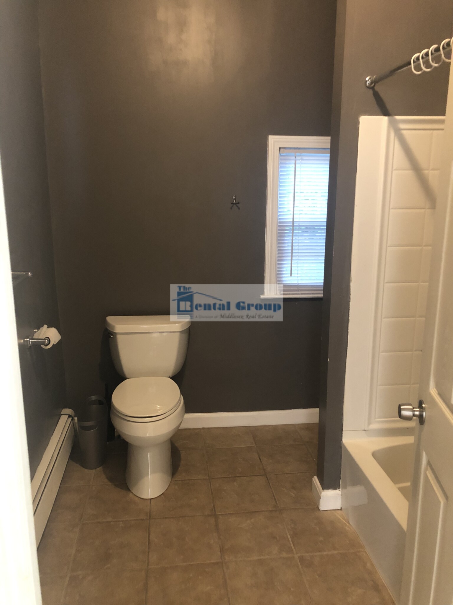 42 Irving St, Medford