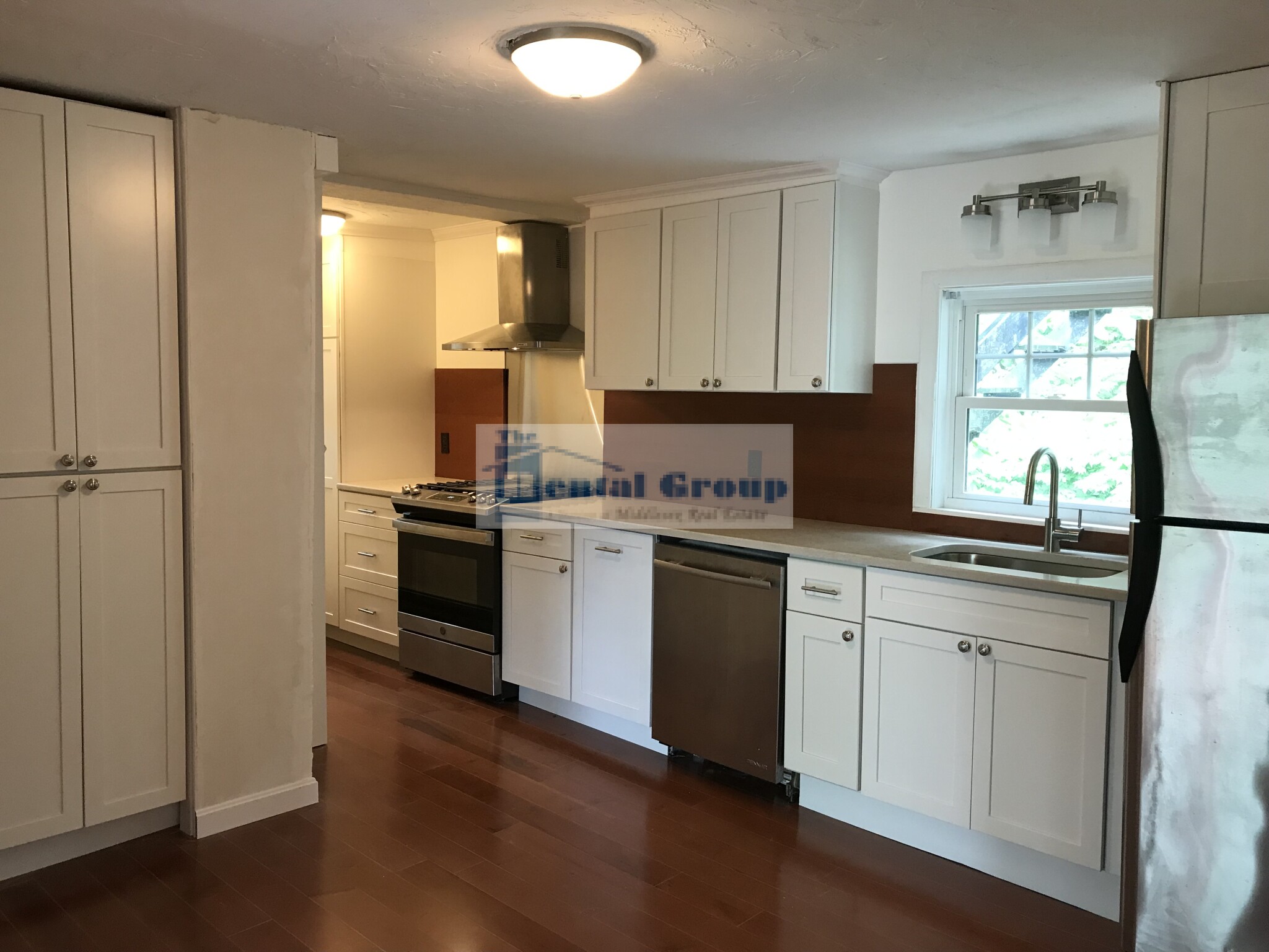 42 Irving St, Medford