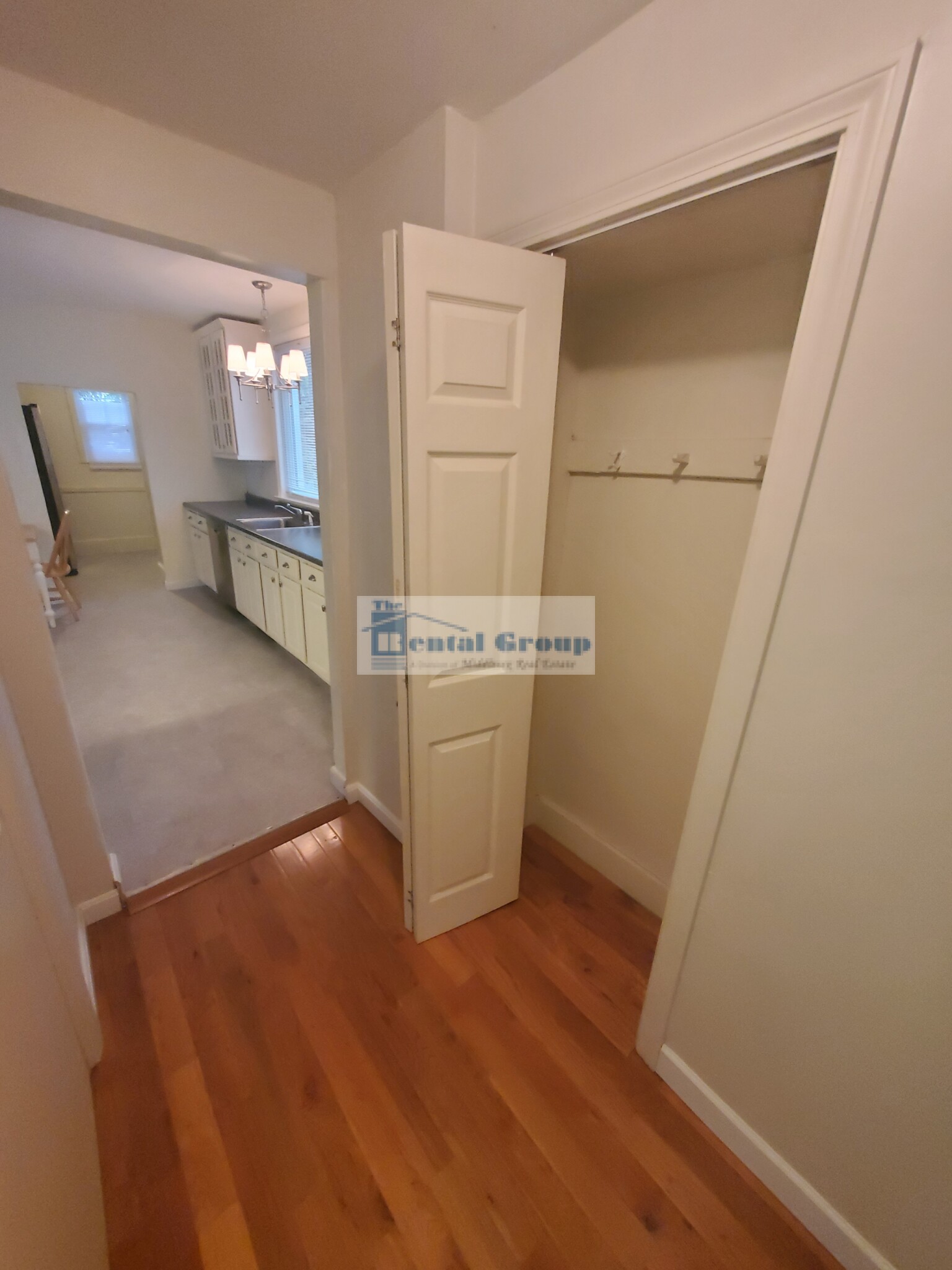 42 Irving St, Medford