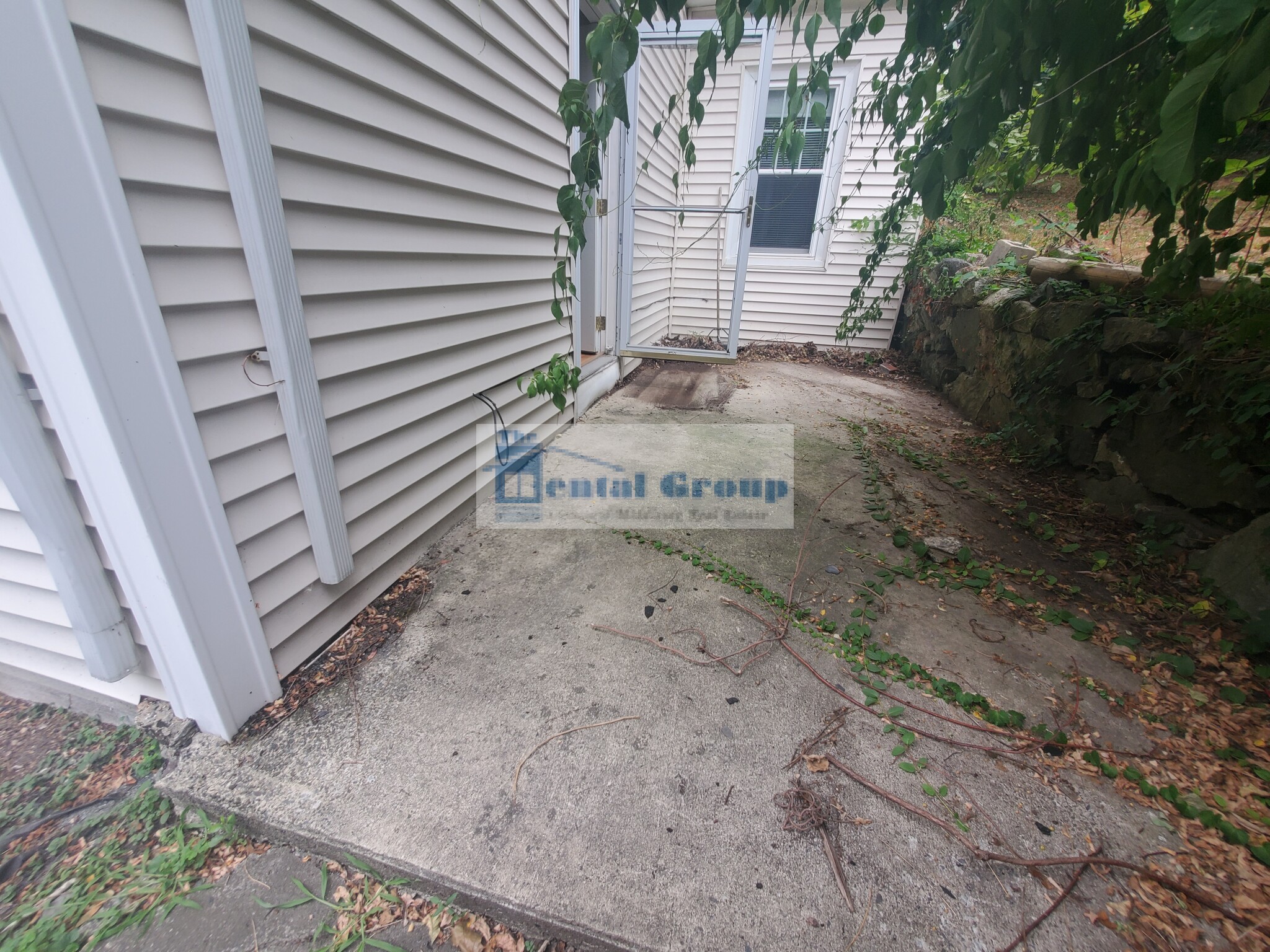 42 Irving St, Medford