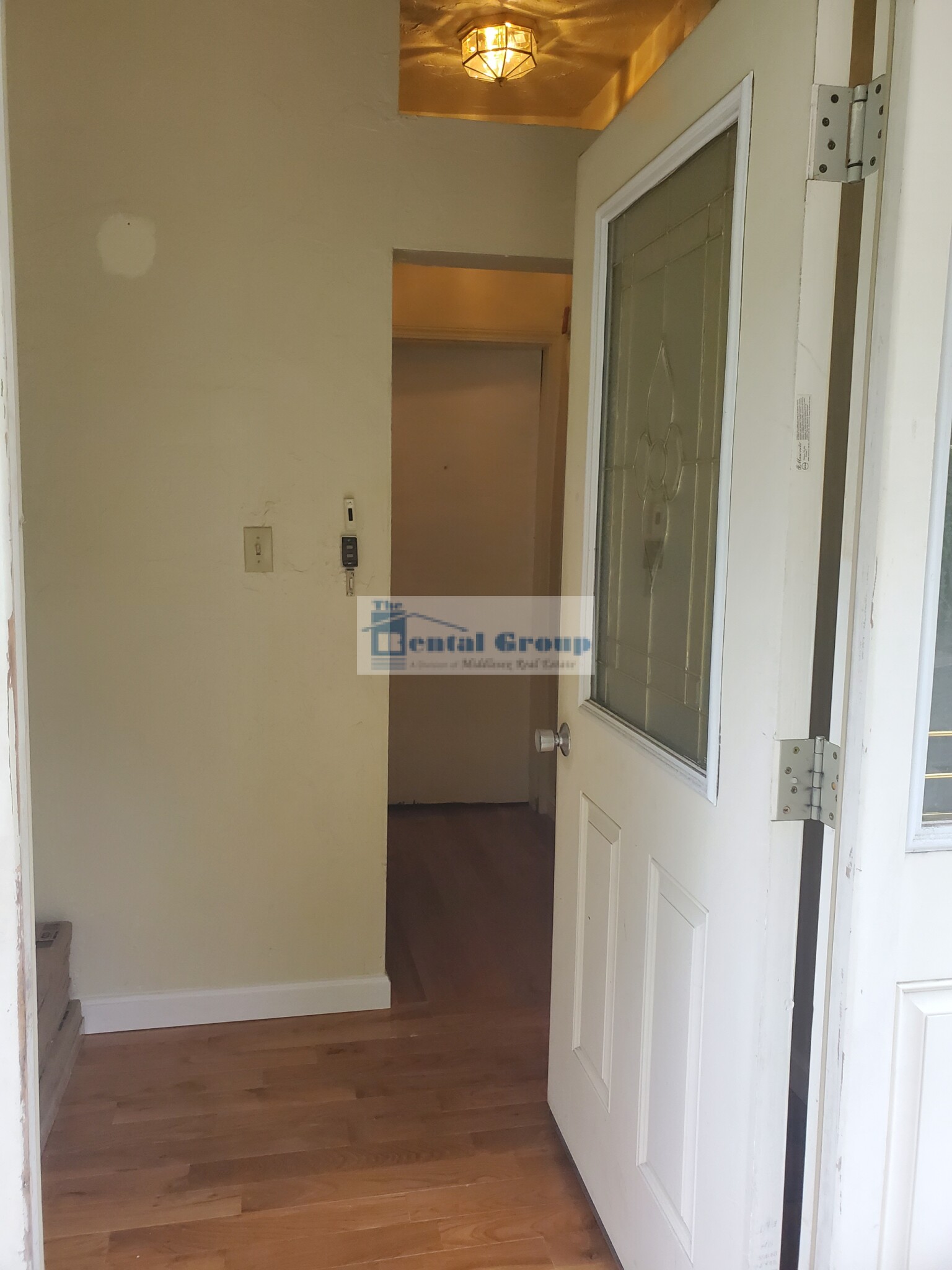 42 Irving St, Medford