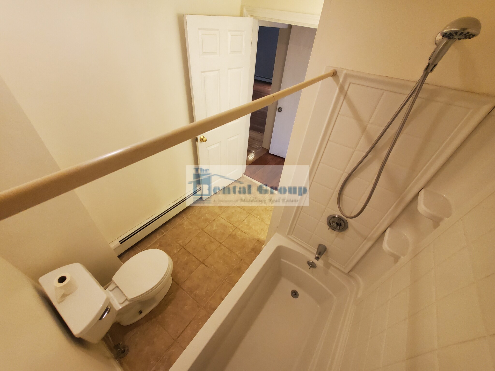 42 Irving St, Medford