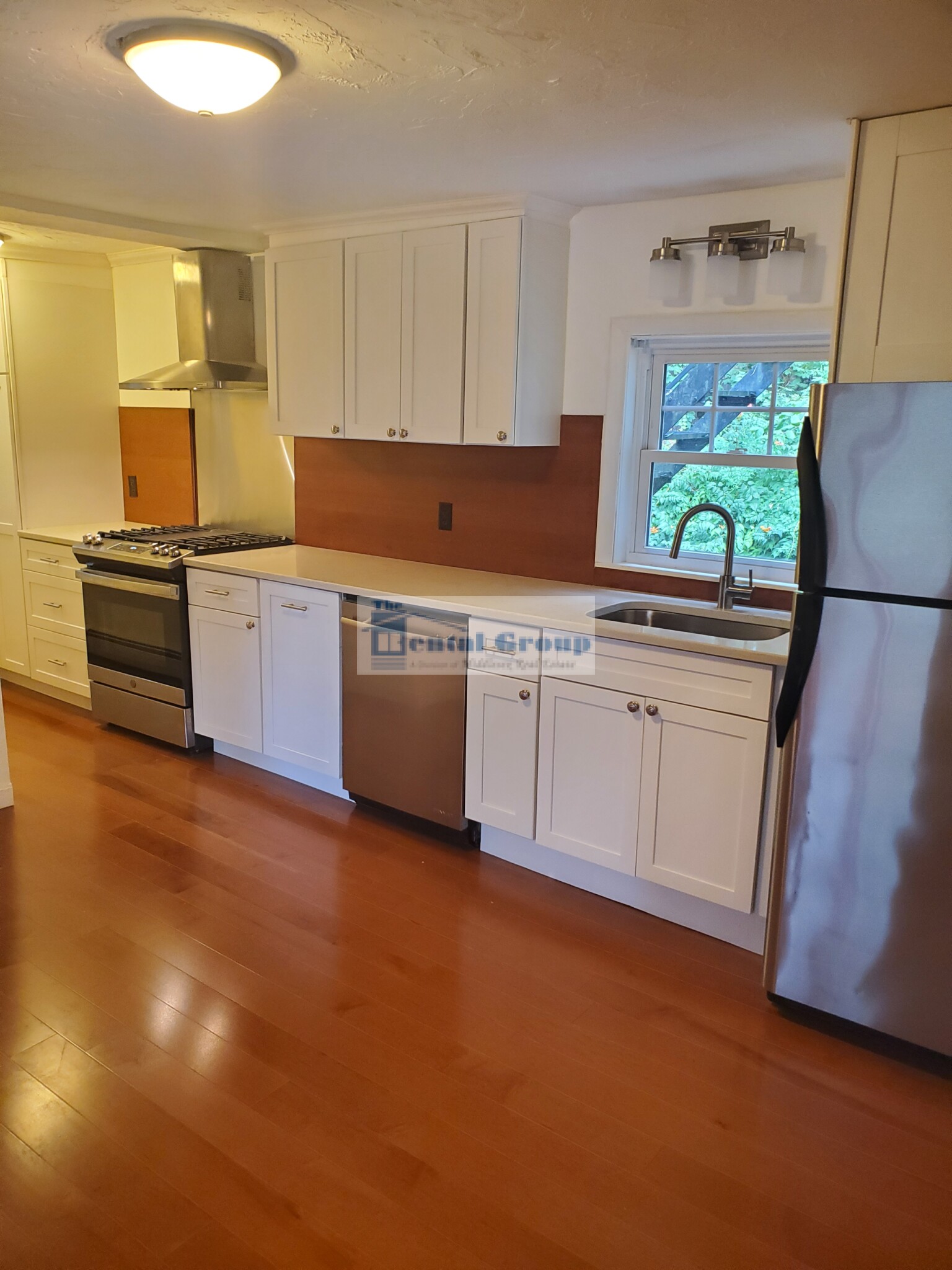 42 Irving St, Medford