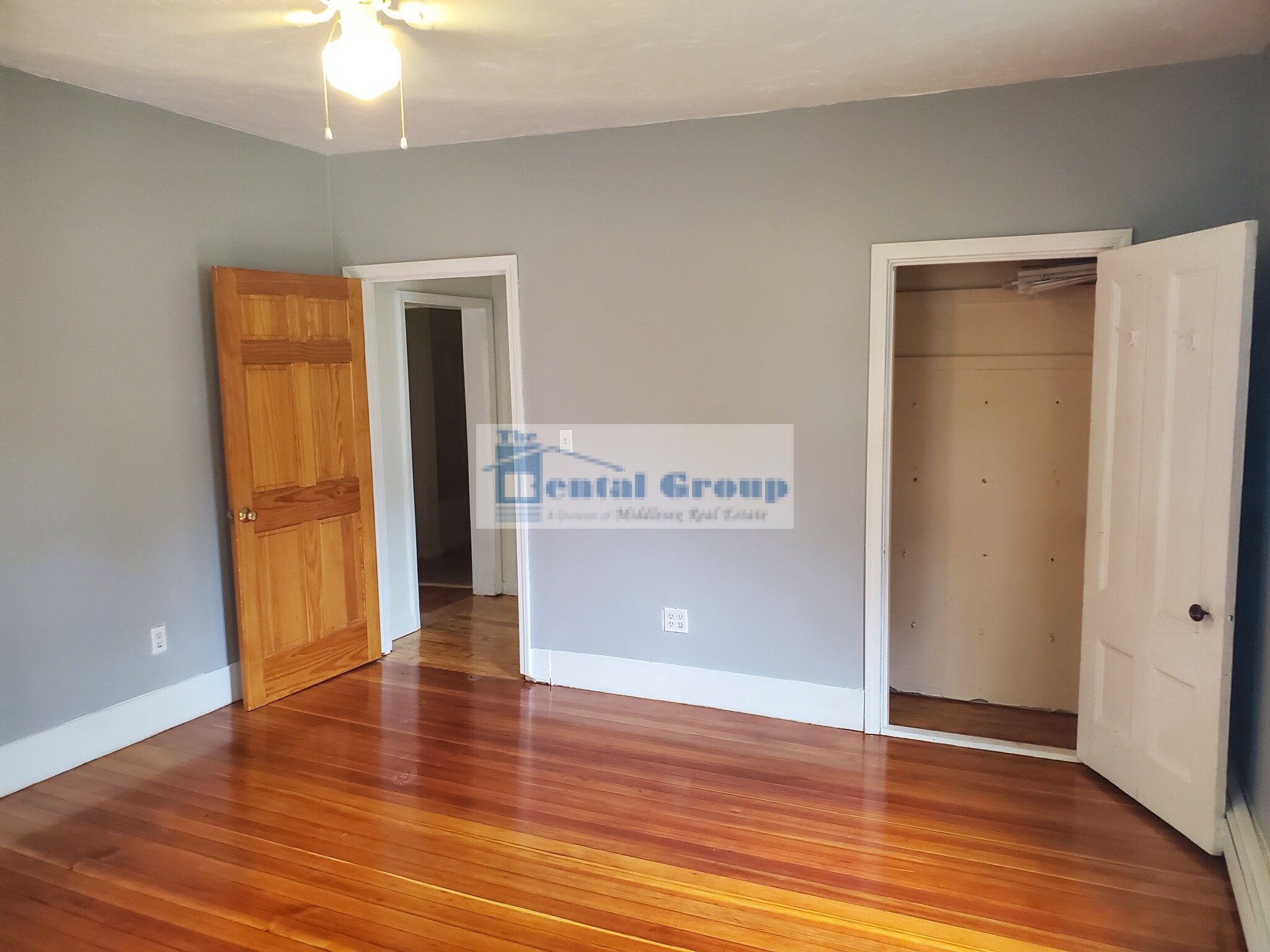 42 Irving St, Medford