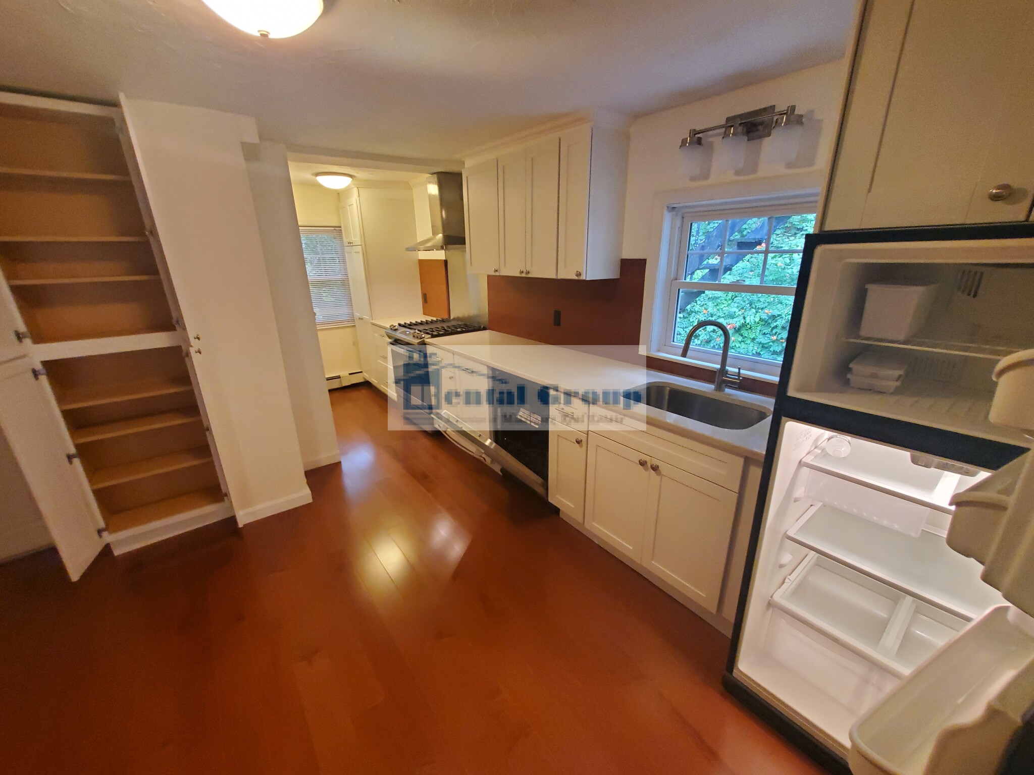 42 Irving St, Medford