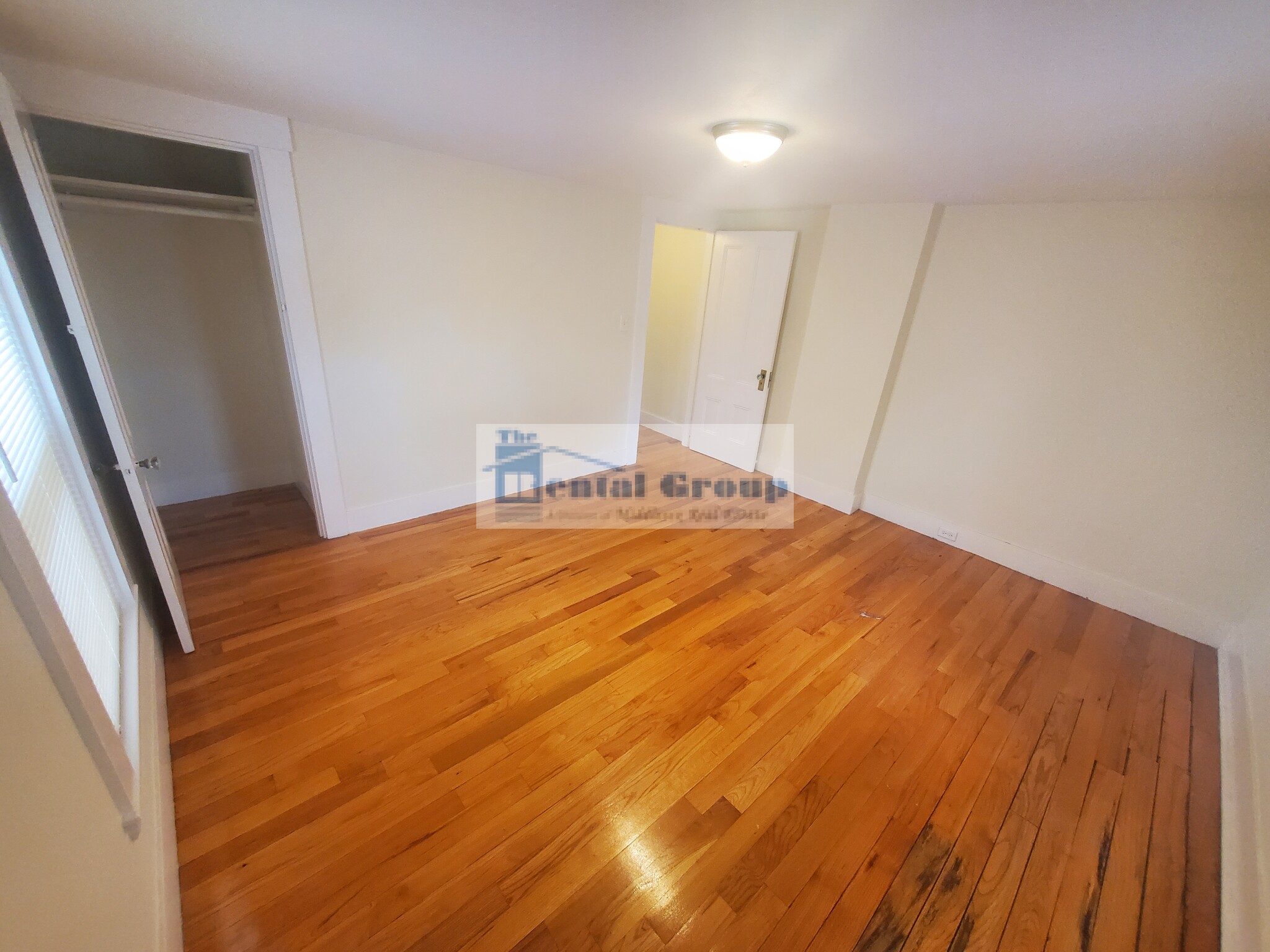Photos of apartment on North Beacon St.,Watertown MA 02472