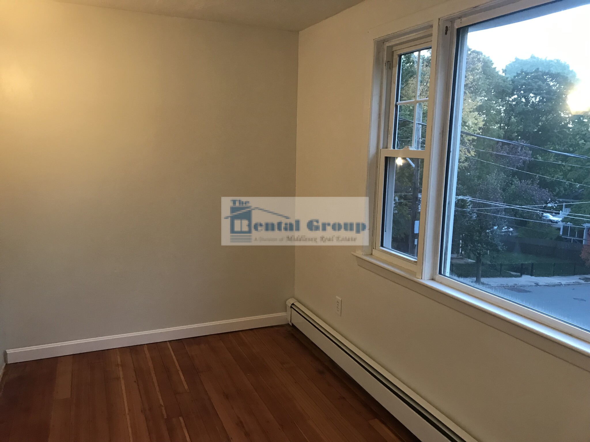 42 Irving St, Medford