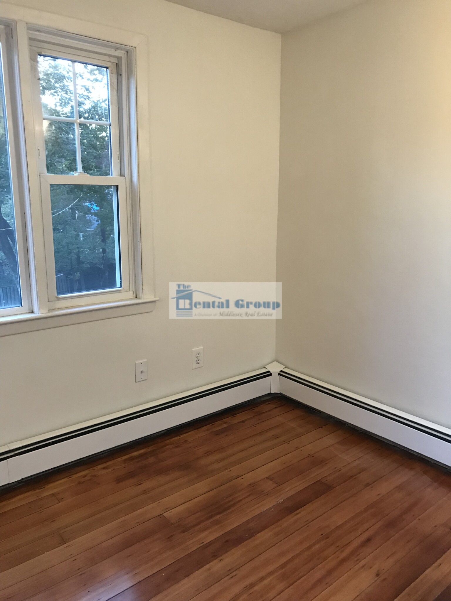 42 Irving St, Medford