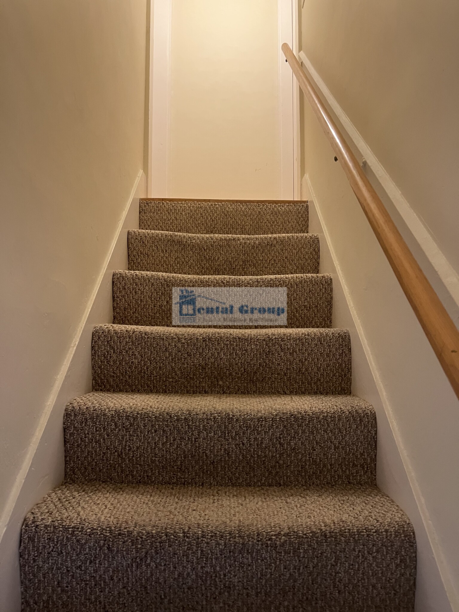 Photos of apartment on North Beacon St.,Watertown MA 02472