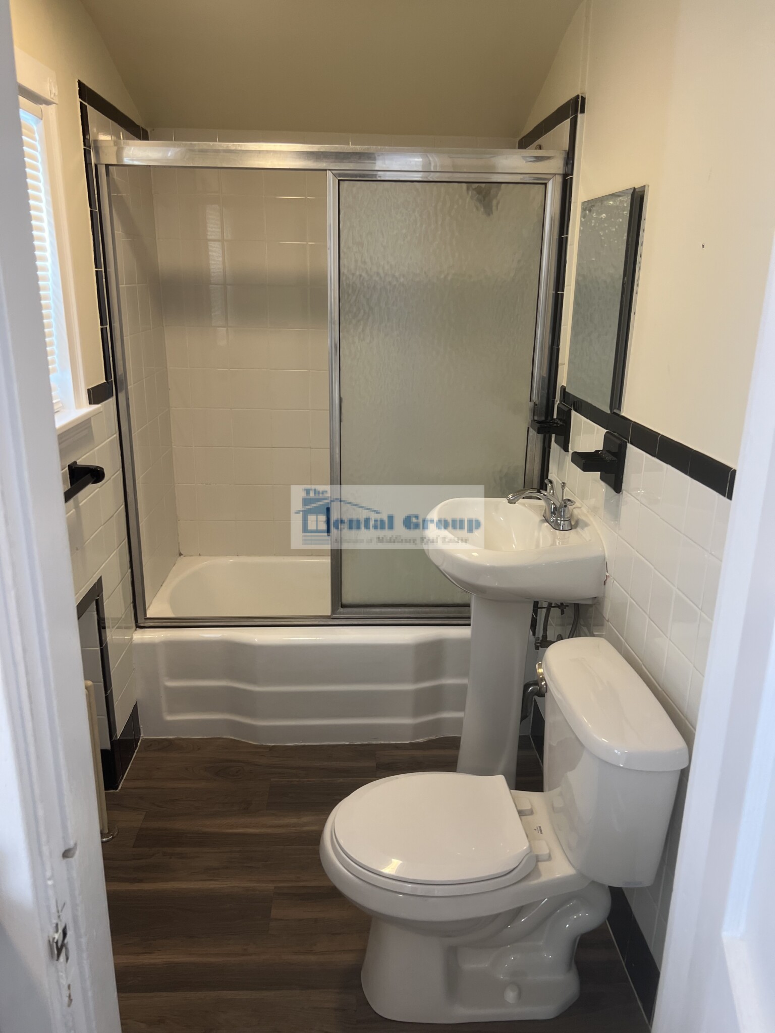 Photos of apartment on North Beacon St.,Watertown MA 02472