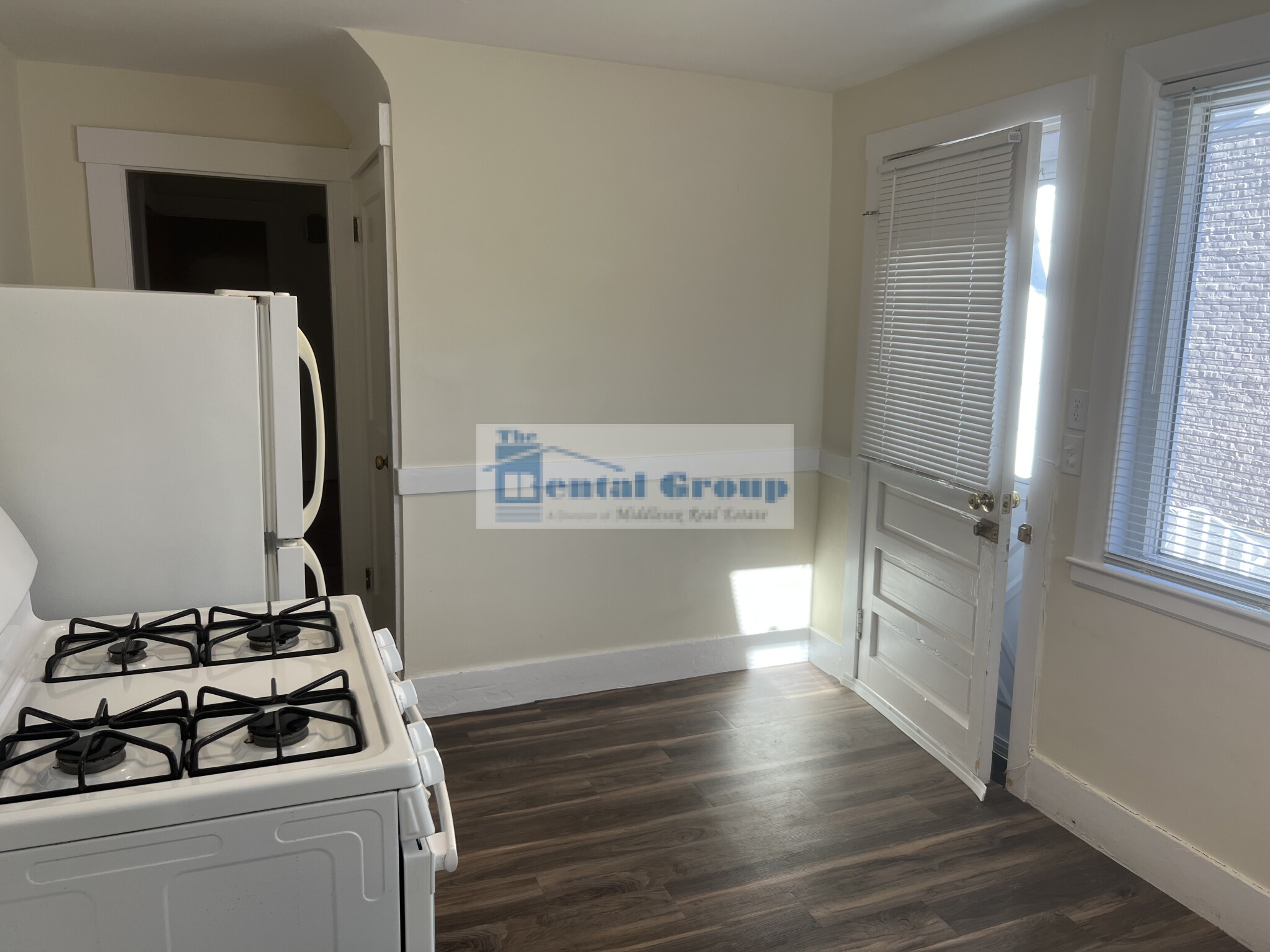 Photos of apartment on North Beacon St.,Watertown MA 02472