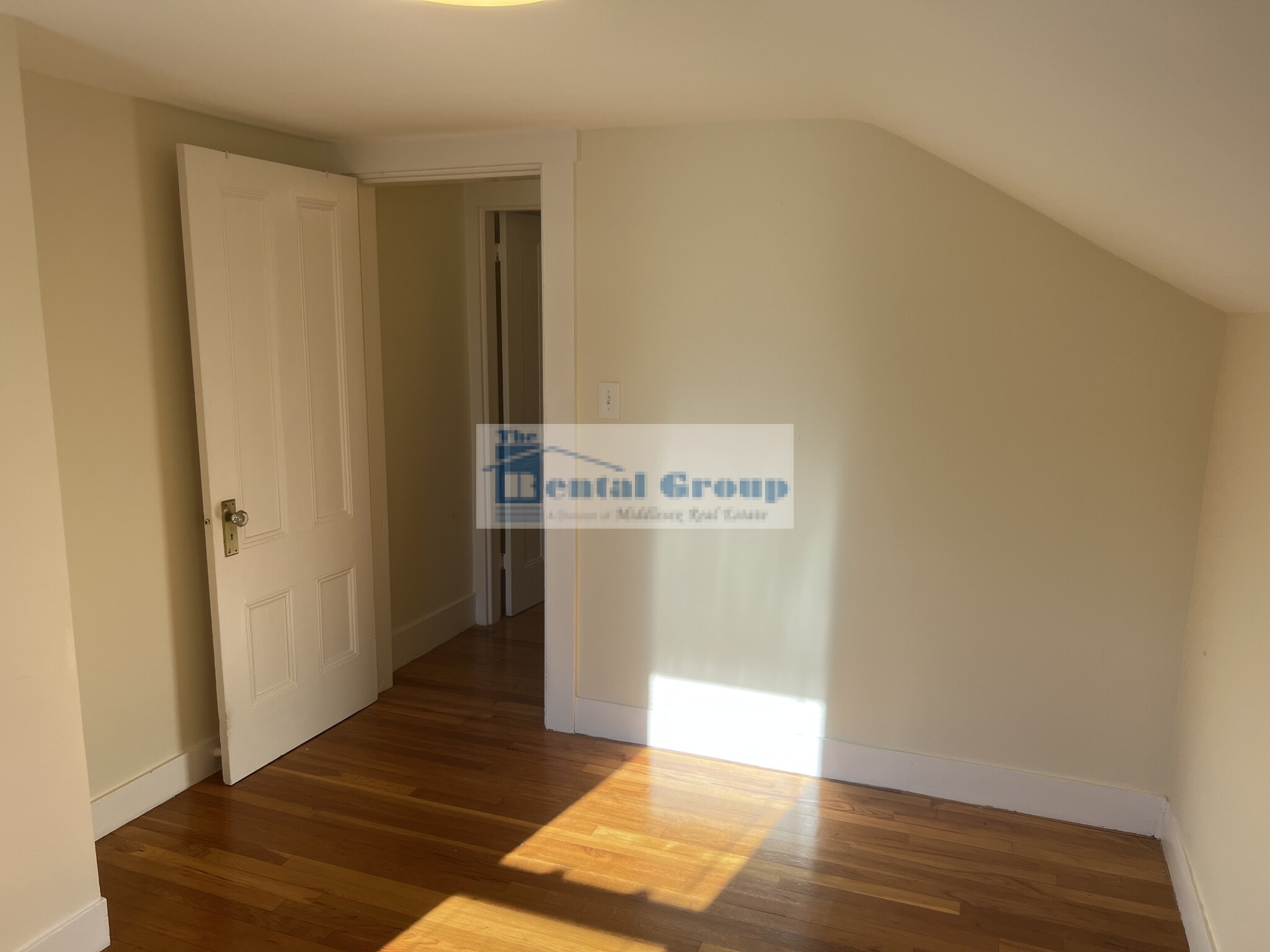 Photos of apartment on North Beacon St.,Watertown MA 02472