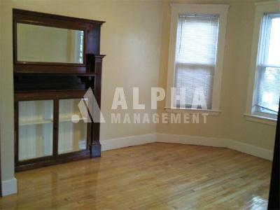 59 Linden St, Allston