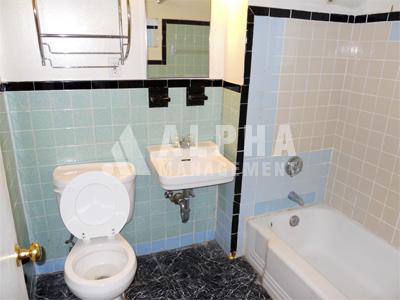 41 Bay State Rd, Fenway