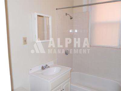 136 Hemenway St, Fenway