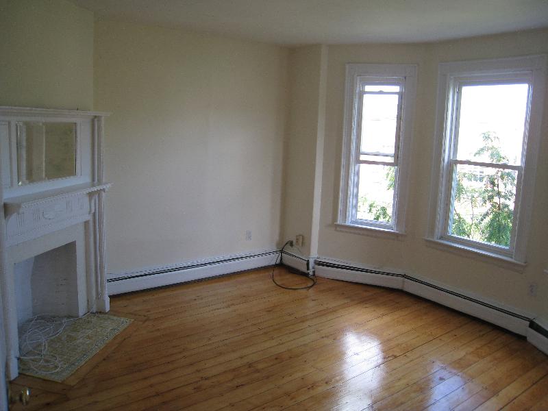 108 Central St, Winter Hill