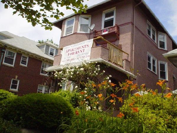 5 bed, 1 bath apartment for rent at 785 Washington St Unit 3, South End — photo 6 of 7
