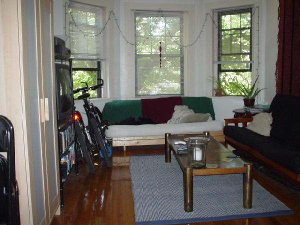 3 bed, 1 bath apartment for rent at 1130 Commonwealth Ave Unit 5, Allston — photo 120 of 120