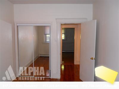 2 bed, 1 bath apartment for rent at 208 Winthrop Rd Unit B-2, Brookline Hills — photo 2 of 8