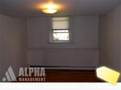 2 bed, 1 bath apartment for rent at 208 Winthrop Rd Unit B-2, Brookline Hills — photo 7 of 8