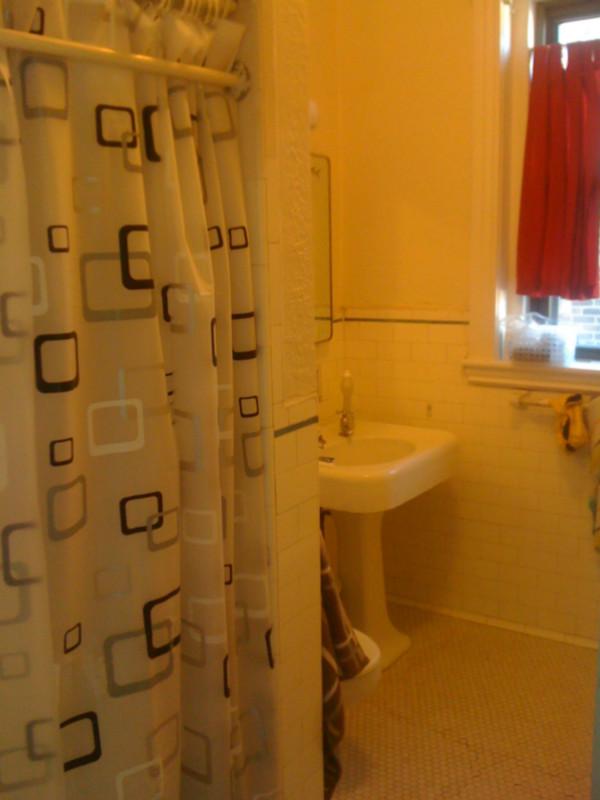 2 bed, 1 bath apartment for rent at 2013 Commonwealth Ave Unit 2R, Brighton — photo 16 of 21
