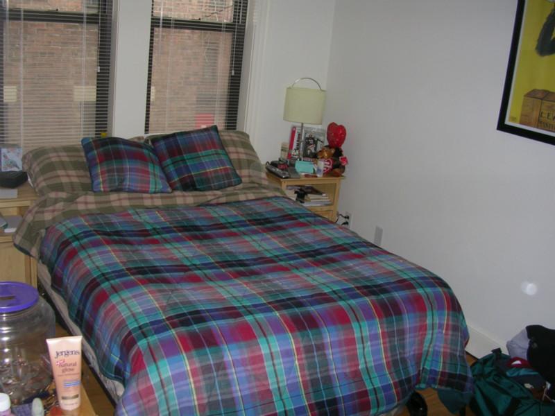 1 bed, 1 bath apartment for rent at 12 Arundel St Unit 2, Fenway — photo 2 of 8