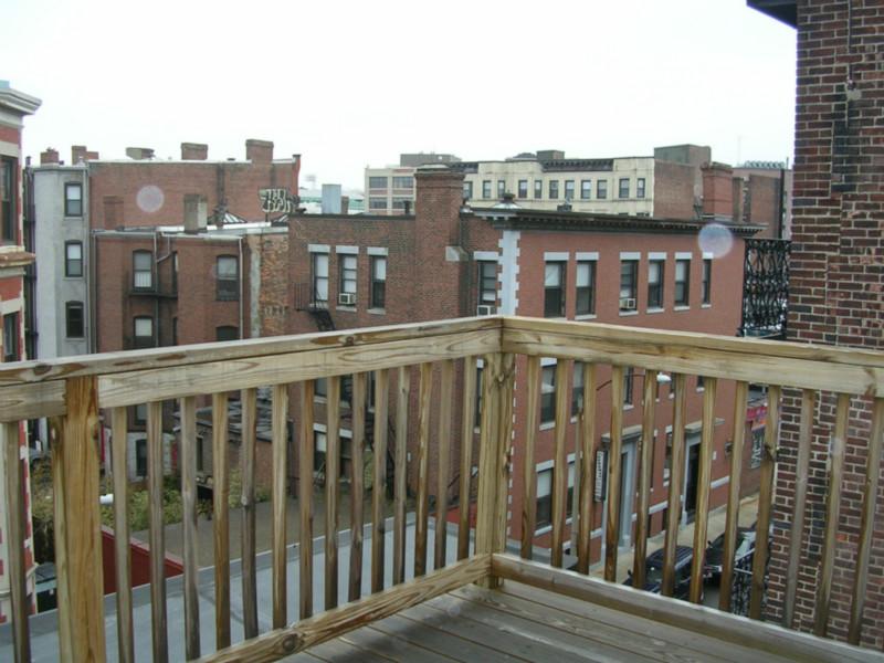 1 bed, 1 bath apartment for rent at 12 Arundel St Unit 3, Fenway — photo 3 of 13