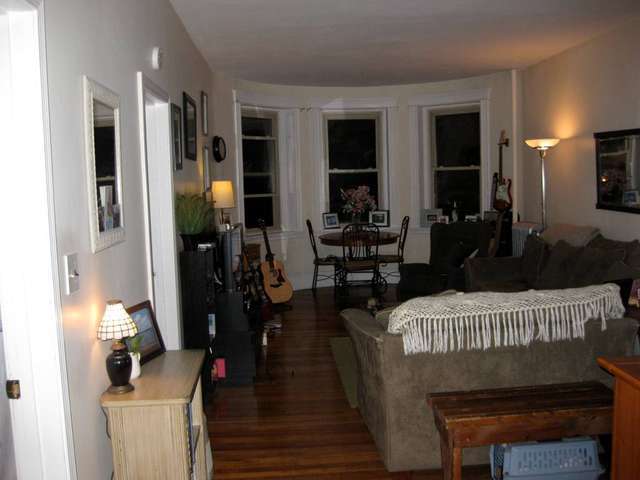 12 Fuller St. - 2,300USD / month