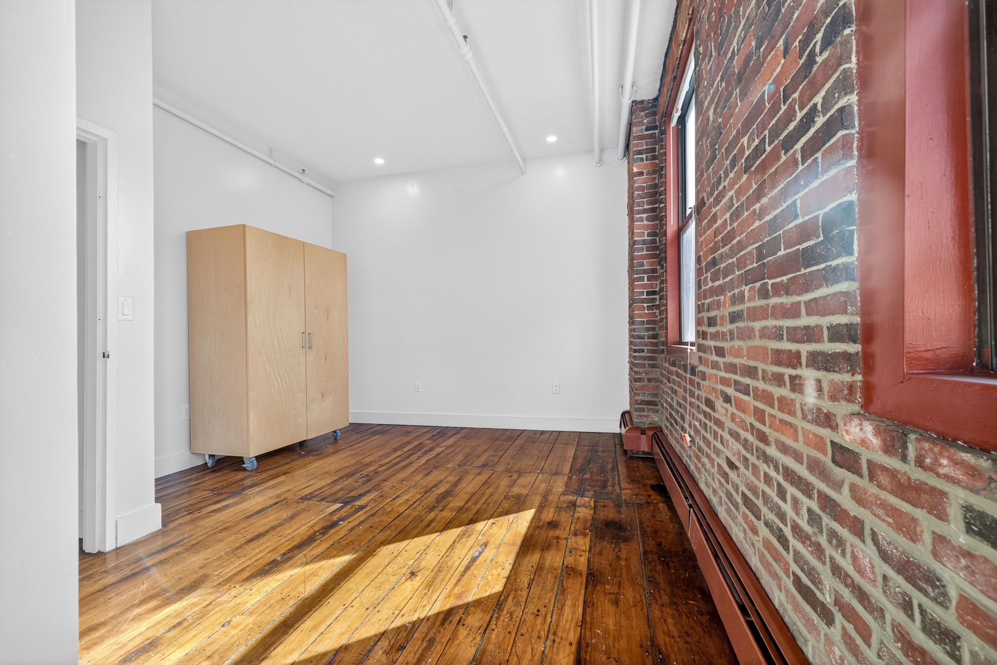 Photos of apartment on Tremont St.,Boston MA 02118