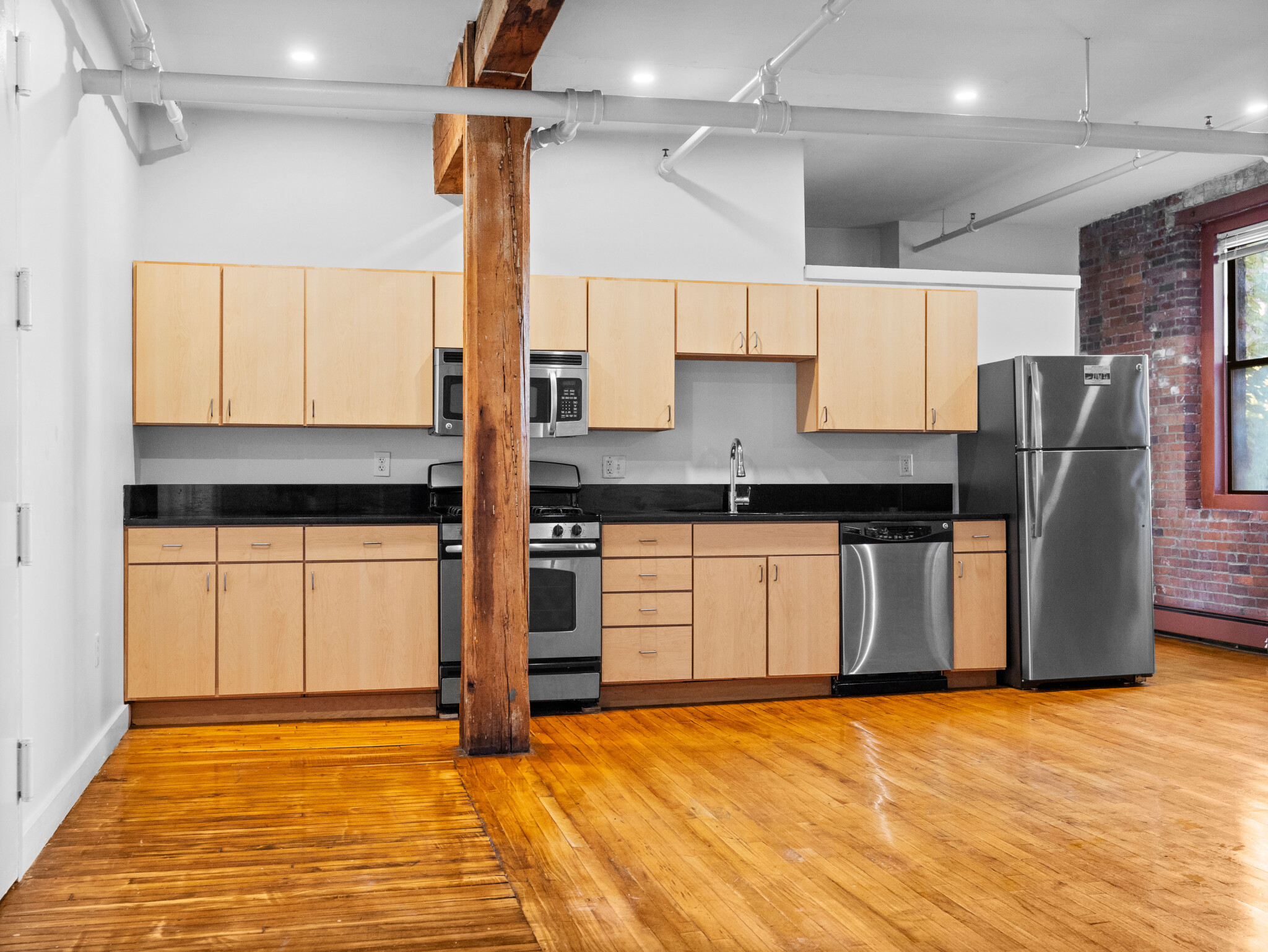 Rental image