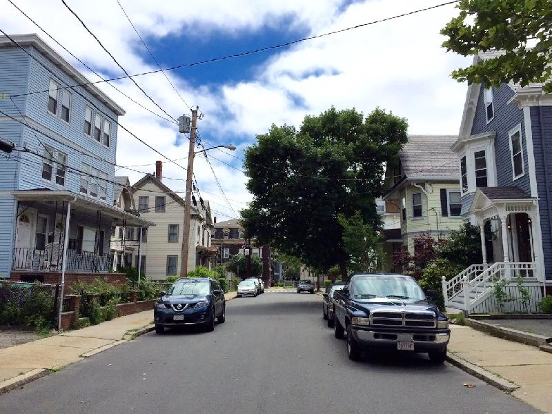 4 bed, 2 bath apartment for rent at 10 Arlington St Unit 2, East Somerville — photo 12 of 12