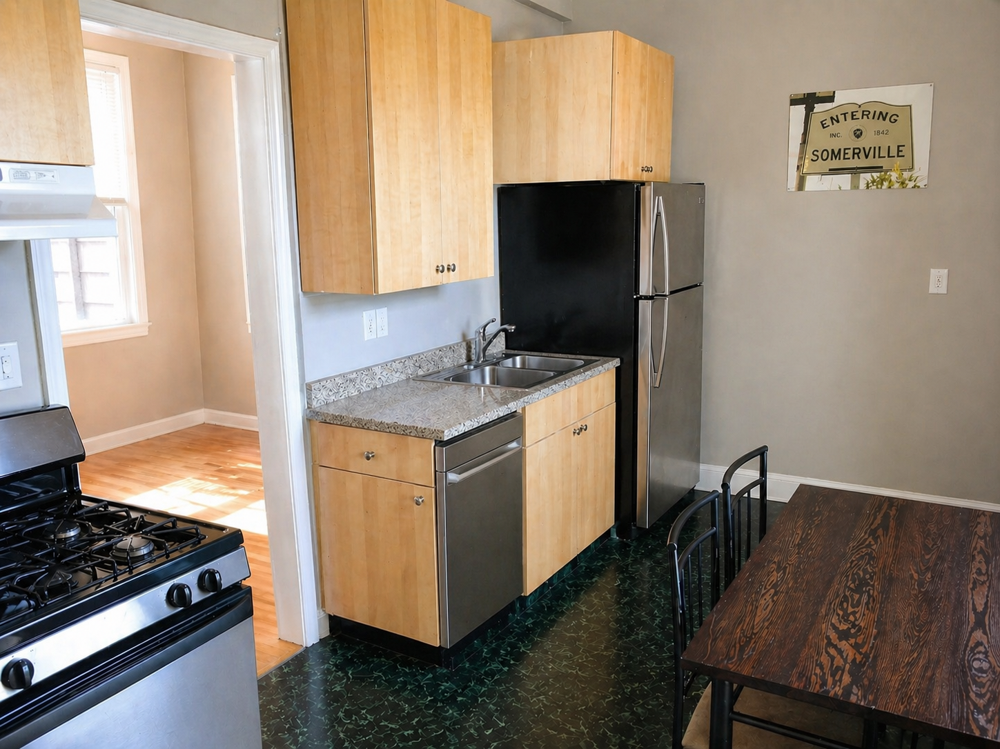 Photos of apartment on Broadway,Somerville MA 02145