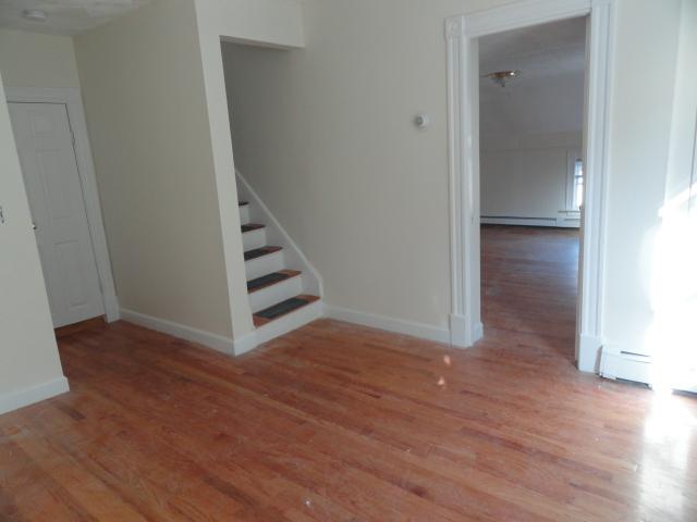 Photos of apartment on Lincoln Ave.,Somerville MA 02145