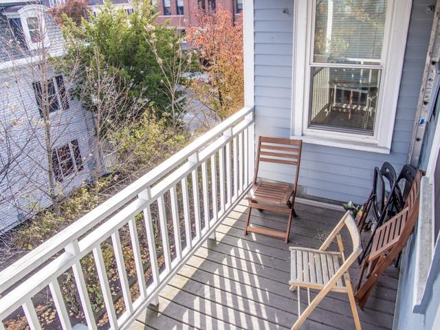 Photos of apartment on Washington St.,Somerville MA 02143