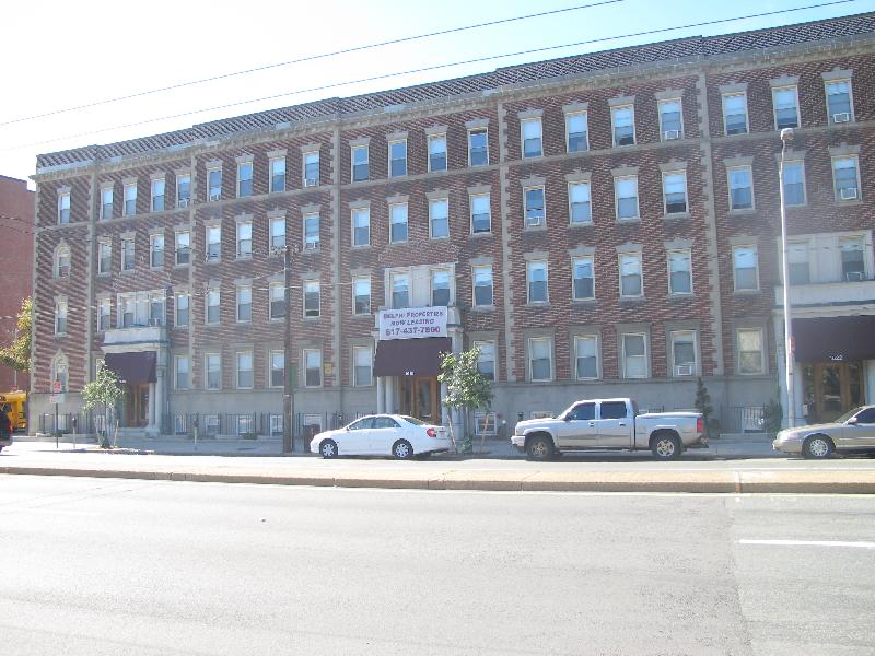 1616 Massachusetts Ave, Harvard Square