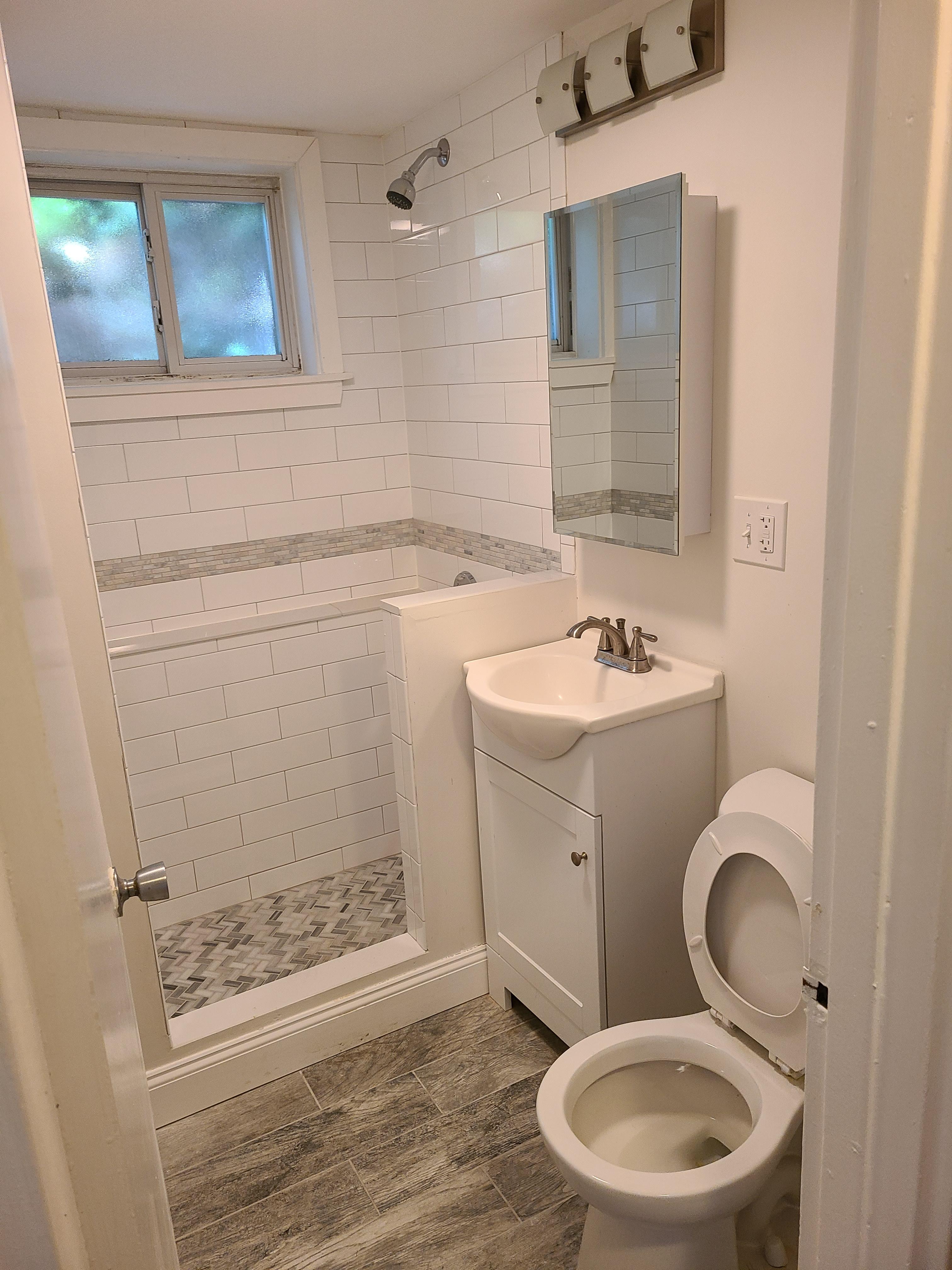 3 bed, 1 bath apartment for rent at 68 Chiswick Rd Unit 2, Brighton — photo 31 of 48