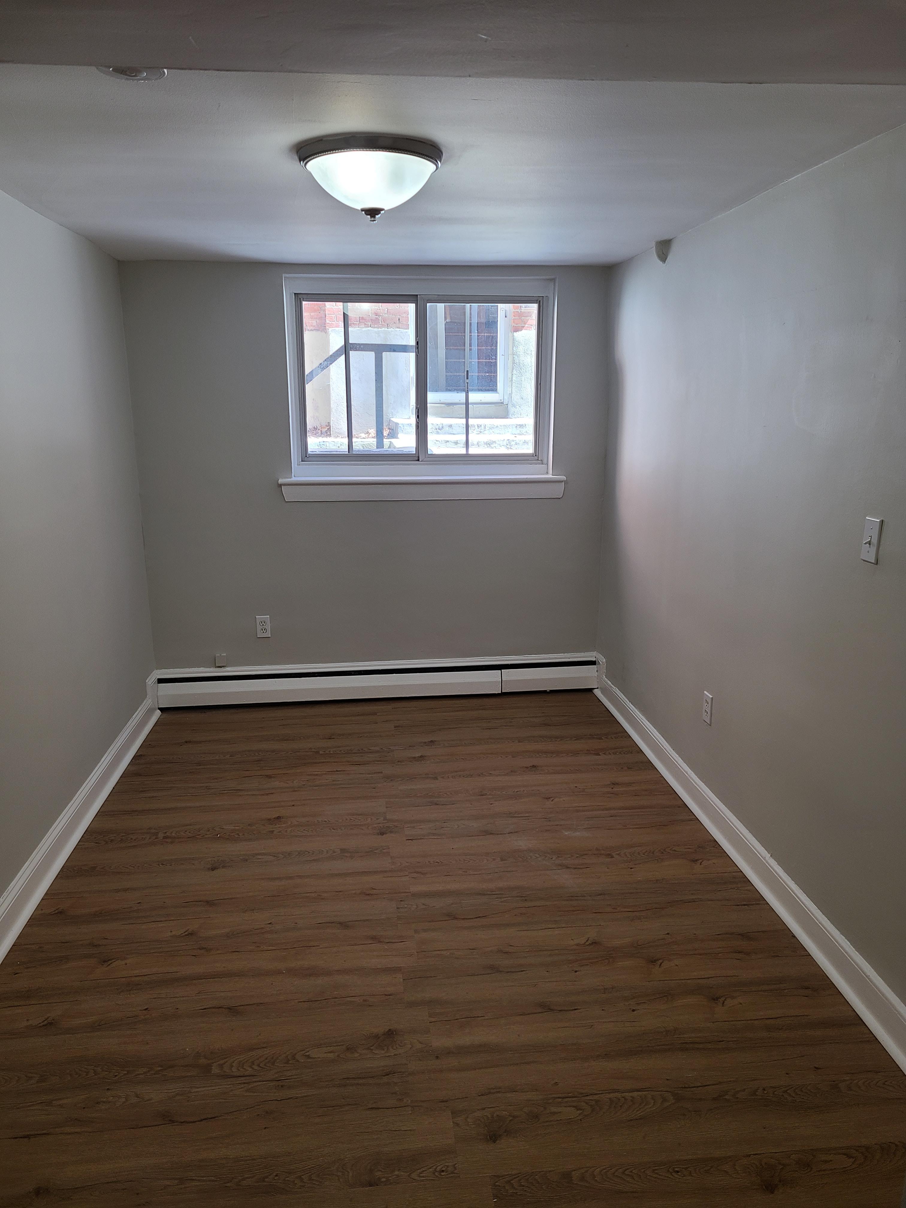3 bed, 1 bath apartment for rent at 68 Chiswick Rd Unit 2, Brighton — photo 32 of 48
