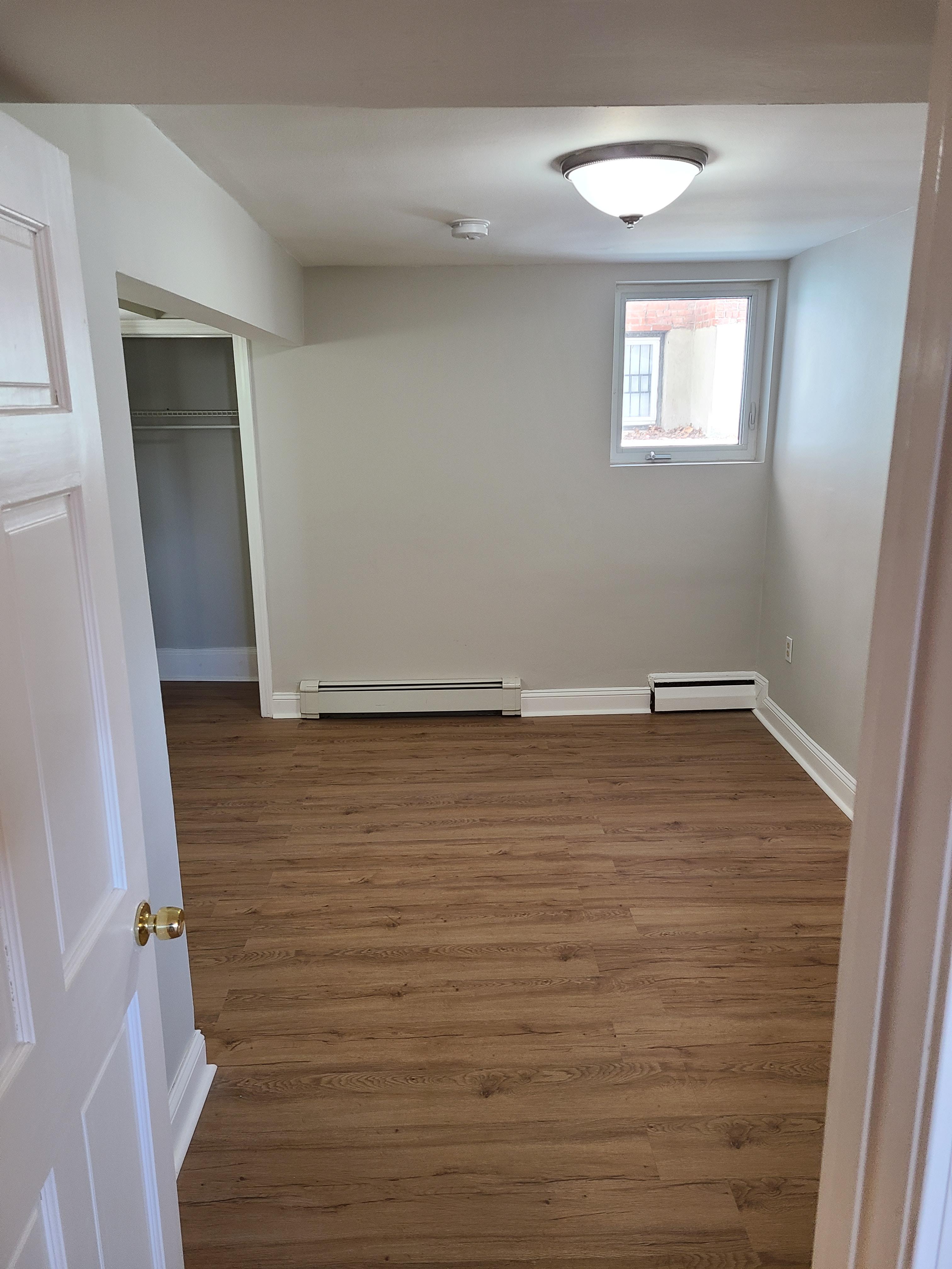 3 bed, 1 bath apartment for rent at 68 Chiswick Rd Unit 2, Brighton — photo 35 of 48