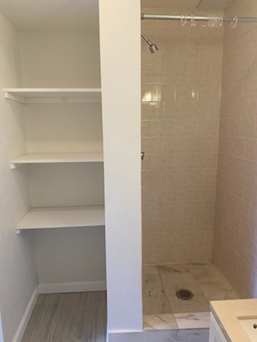 220 Hanover St, North End