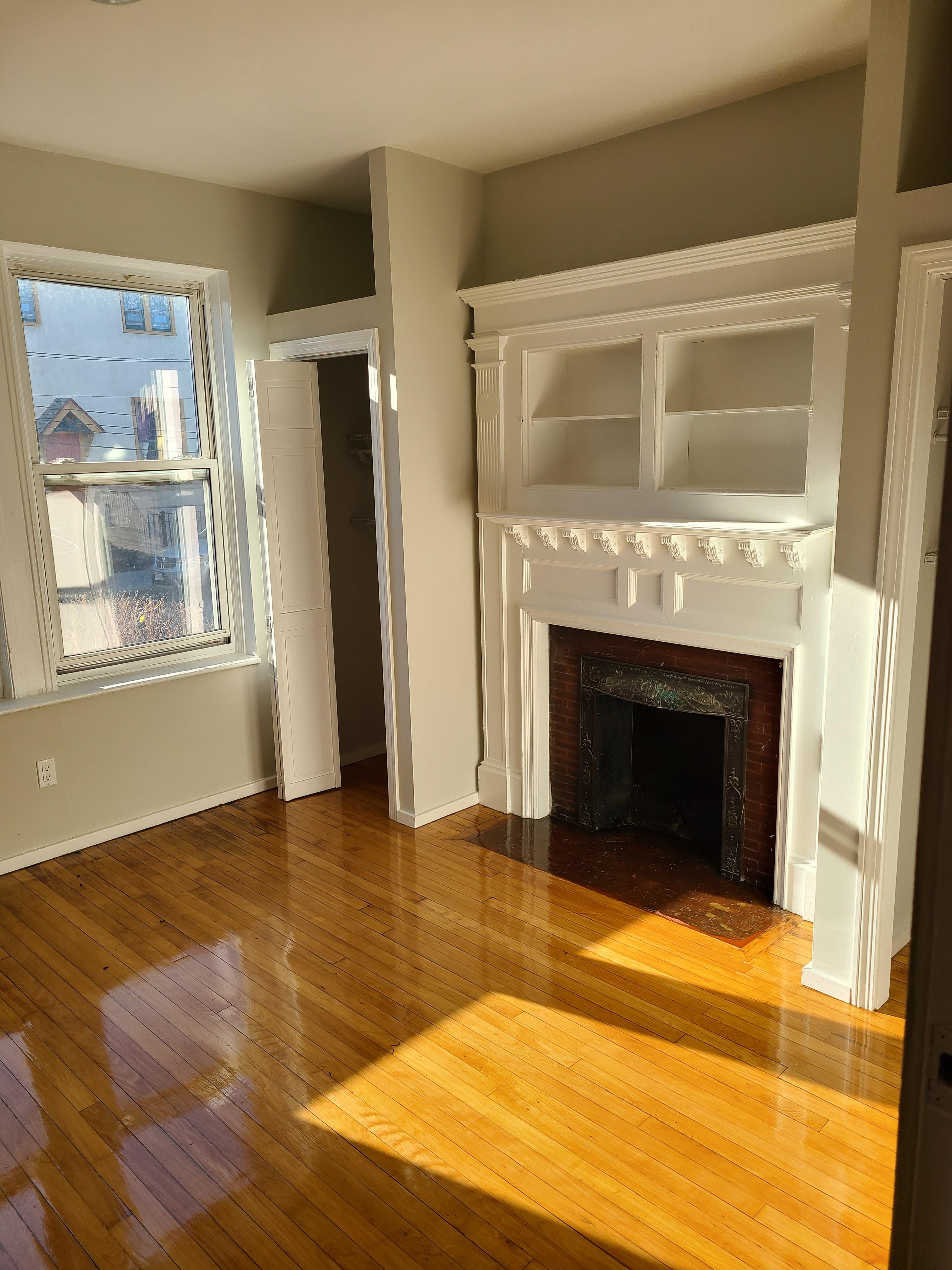 4 bed, 2 bath apartment for rent at 4 Farrington Ave Unit 12, Allston — photo 8 of 23