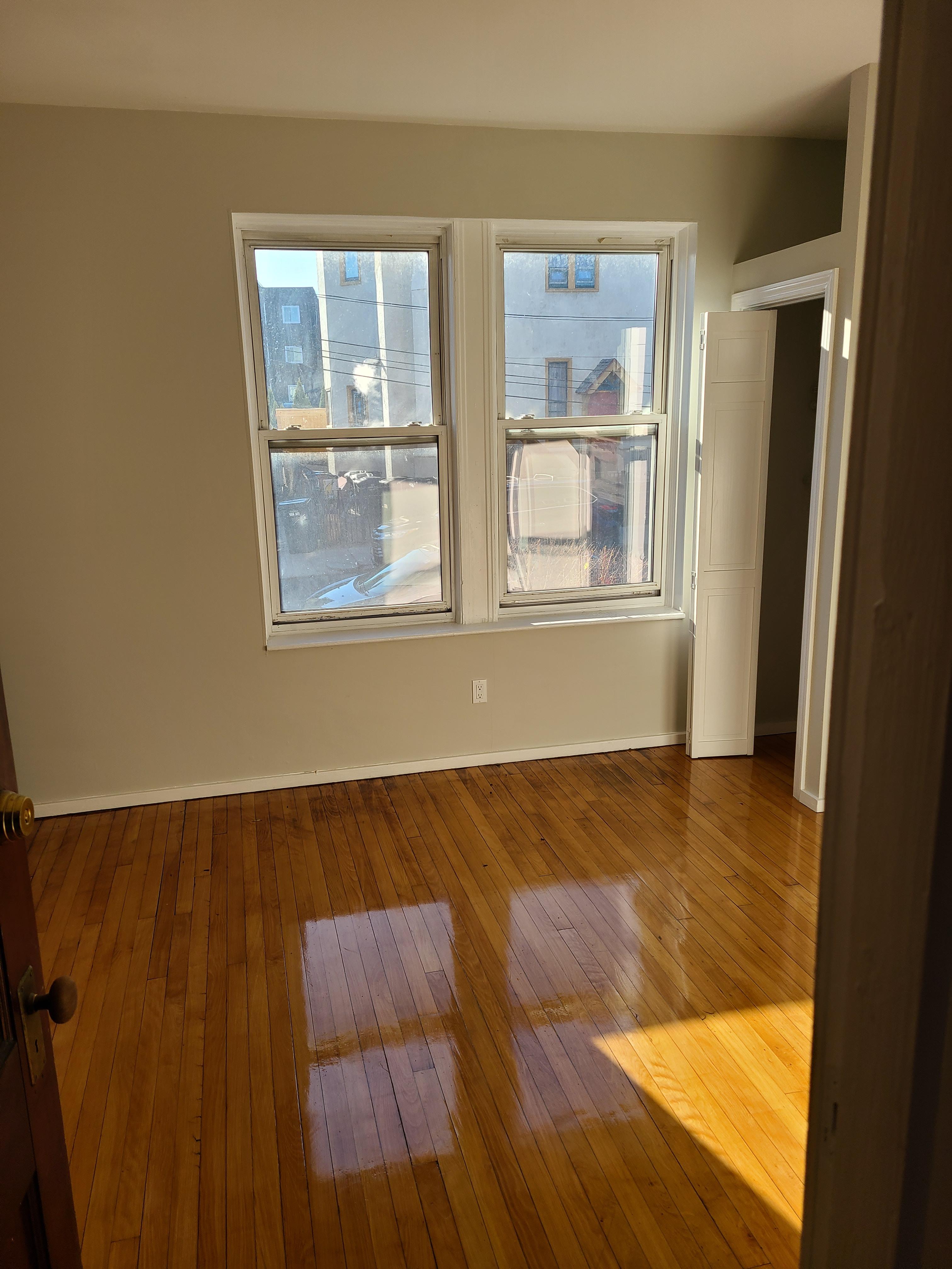 4 bed, 2 bath apartment for rent at 4 Farrington Ave Unit 12, Allston — photo 9 of 23